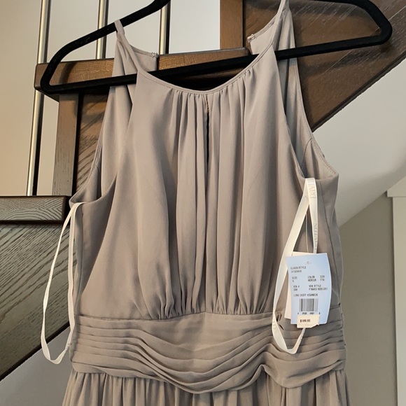 Grey bridesmaids/maxi dress from David’s bridal - Picture 3 of 4